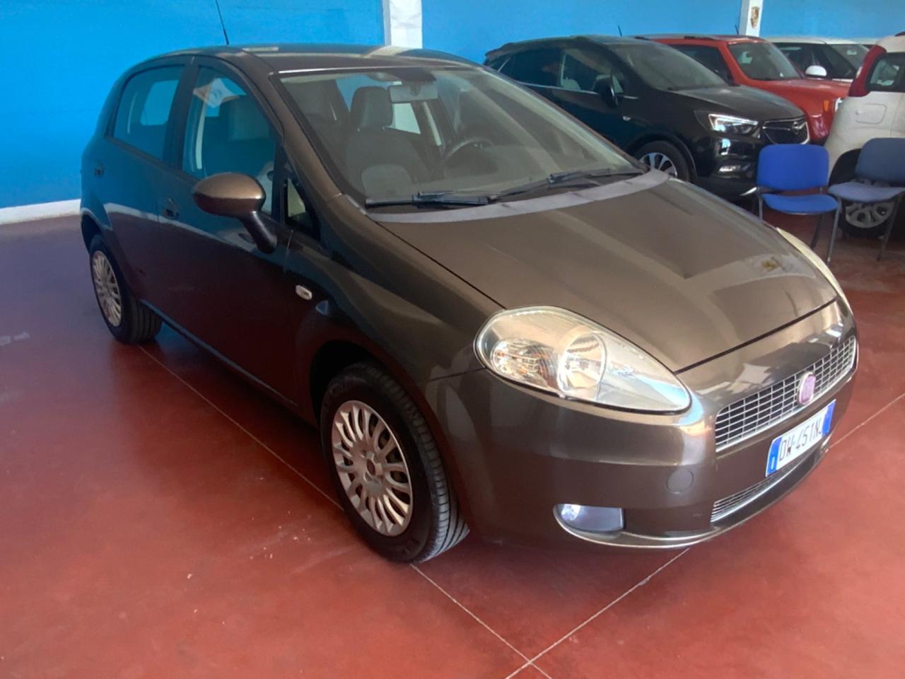 Fiat Grande Punto 1.4 5 porte Dynamic Natural Power