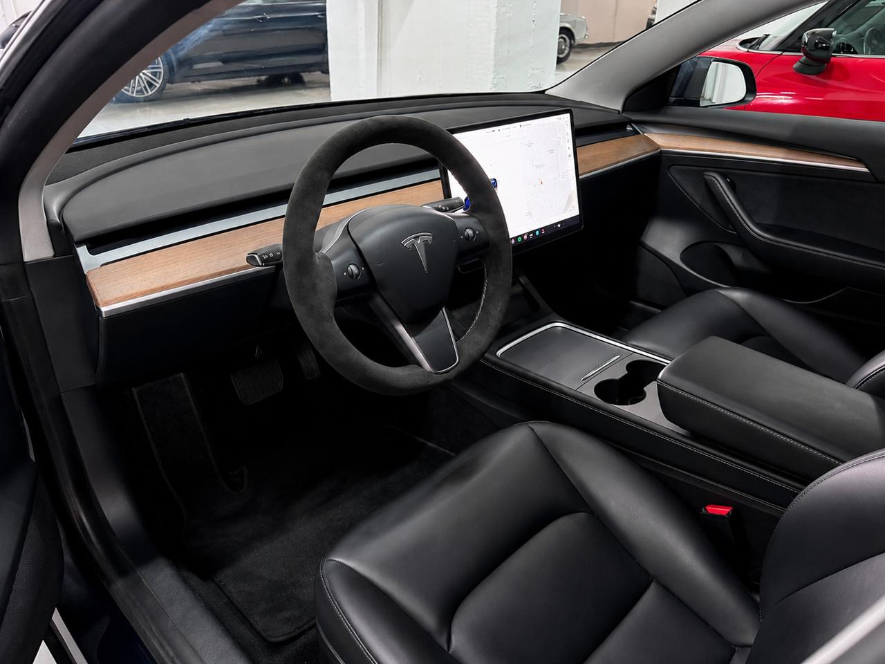 Tesla Model 3 Standard rwd Plus
