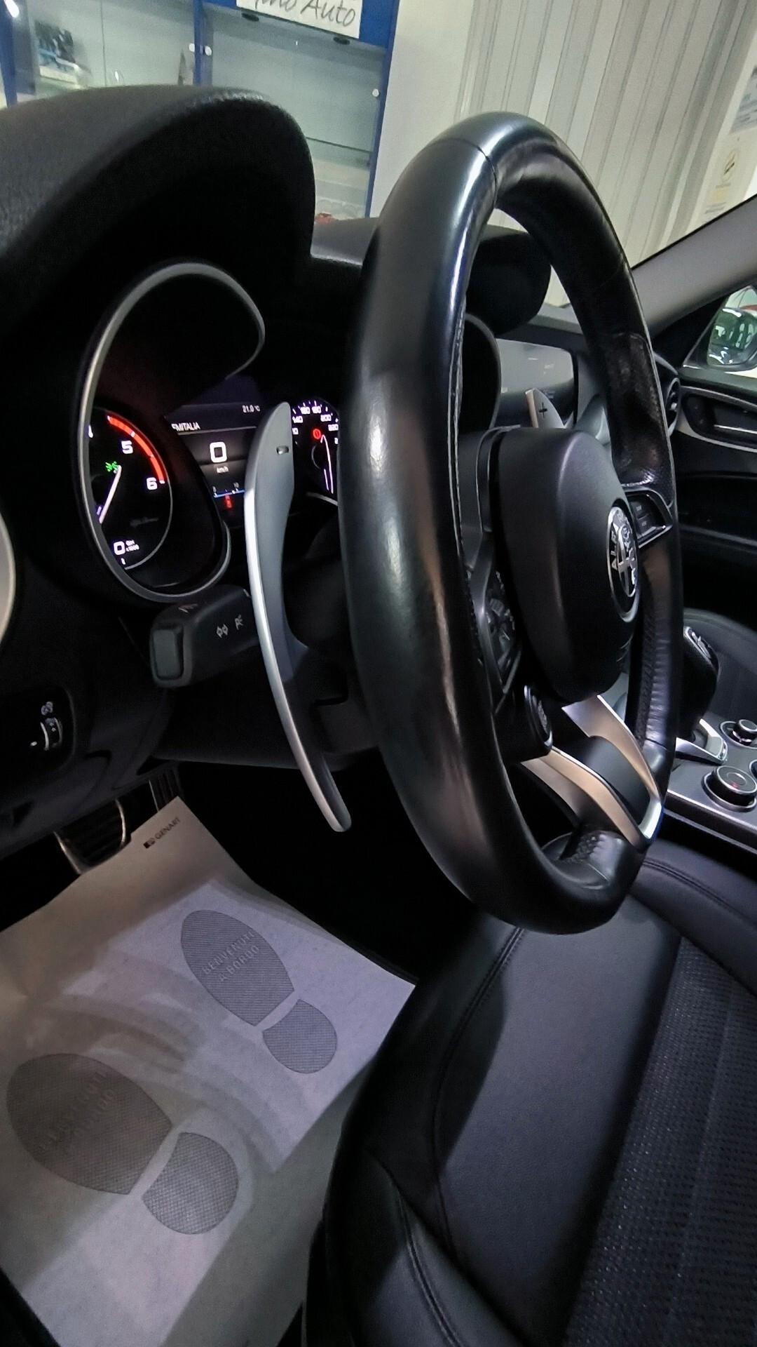 Alfa Romeo Stelvio 2.2 Turbodiesel 190 CV AT8 Q4 Sprint