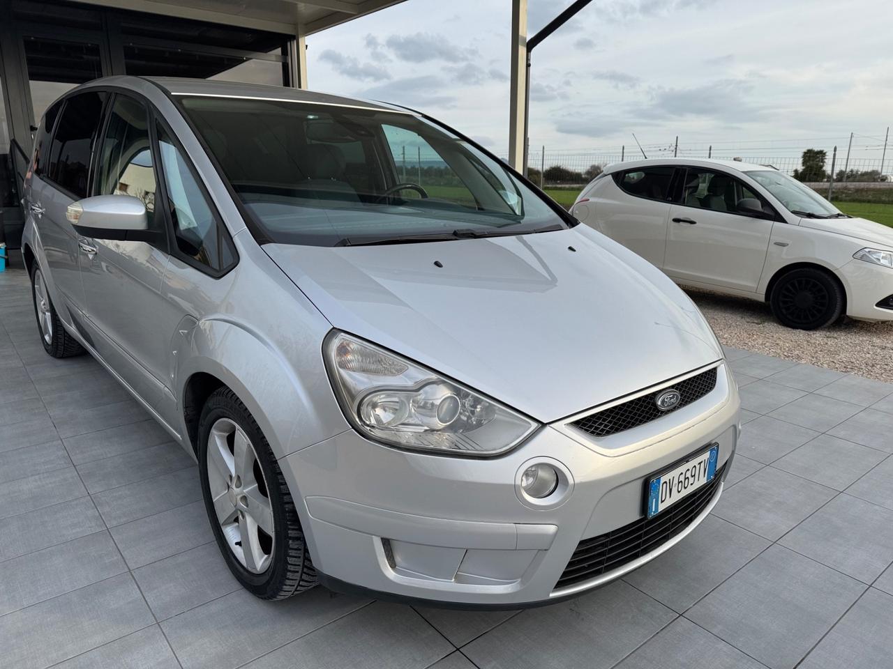 Ford S-Max 2.0 TDCi 140CV Titanium DPF