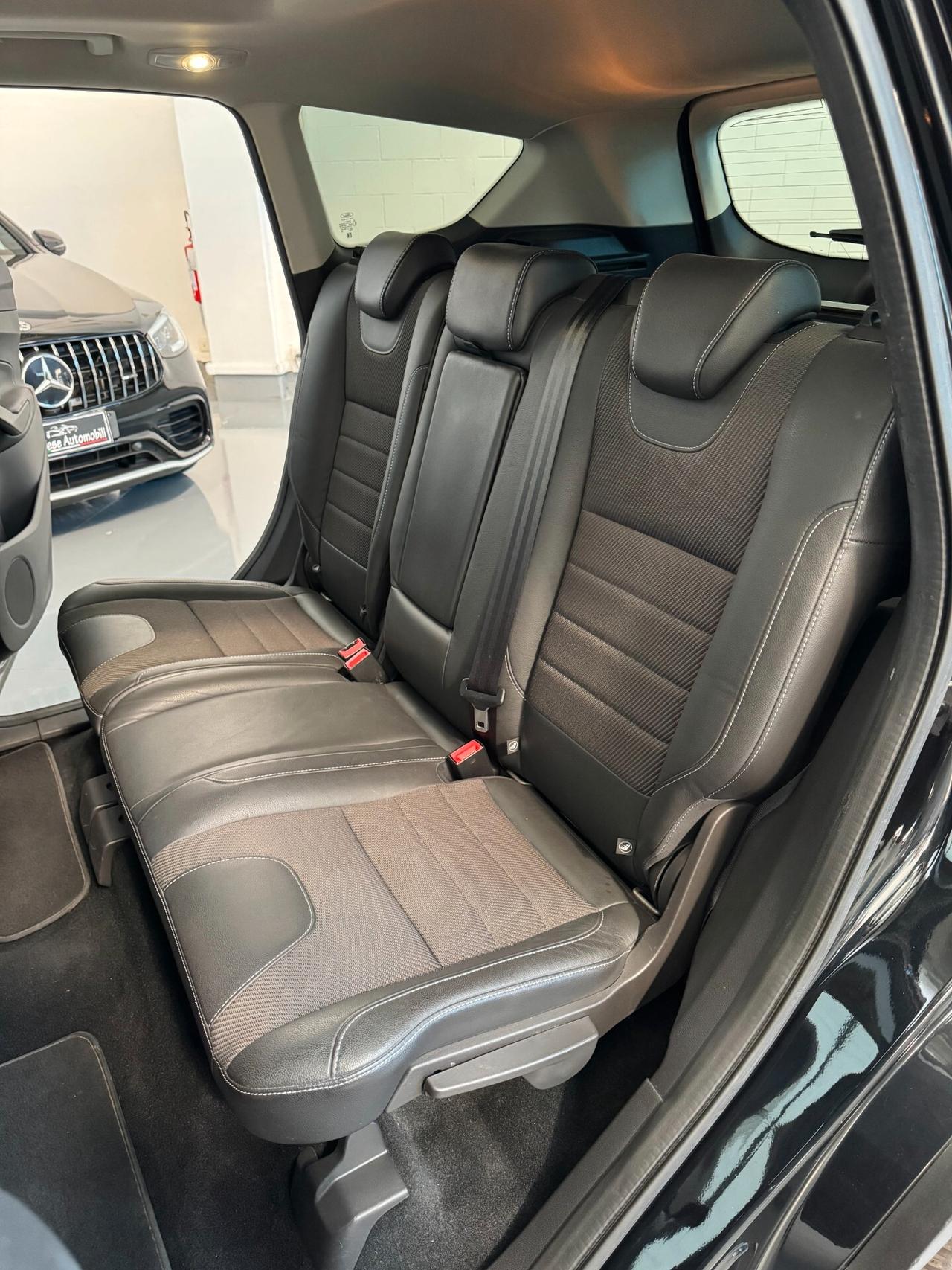 Ford Kuga Titanium tdci 4wd powershift 2.0cc 150cv Auto Navi Bluetooth Retrocamera