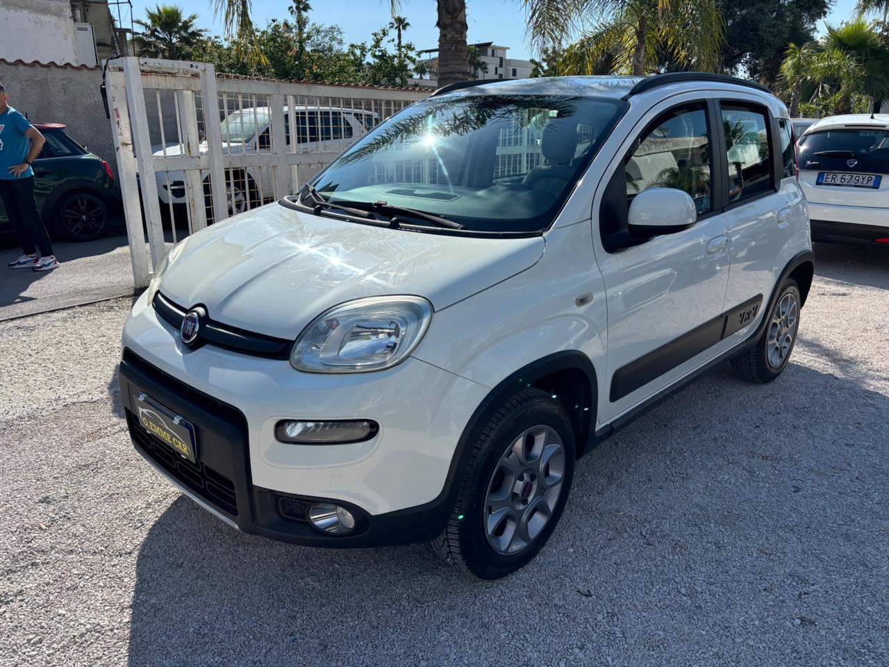 FIAT PANDA 1.3 MJ 75CV 4X4 Tasto ELD