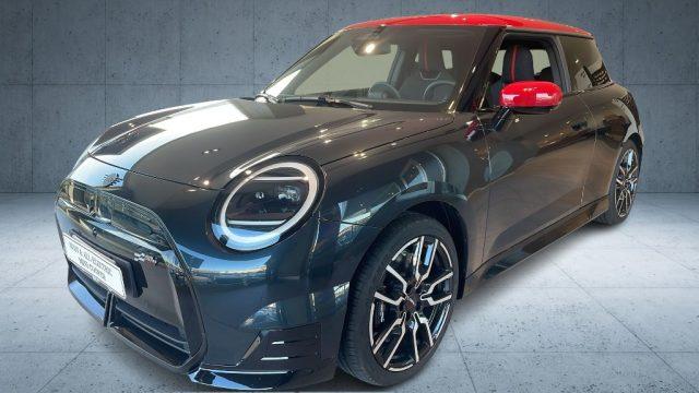 MINI Cooper SE JCW