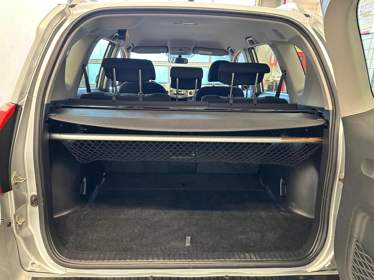 Toyota RAV4 2.2 d-4d Sol 136cv