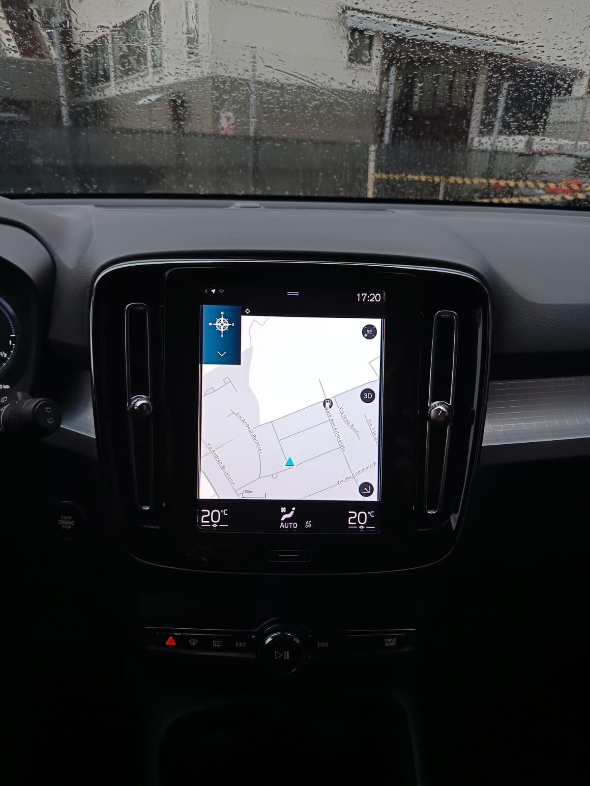 Volvo XC40 T5 Recharge Plug-in Hybrid Inscription Expression