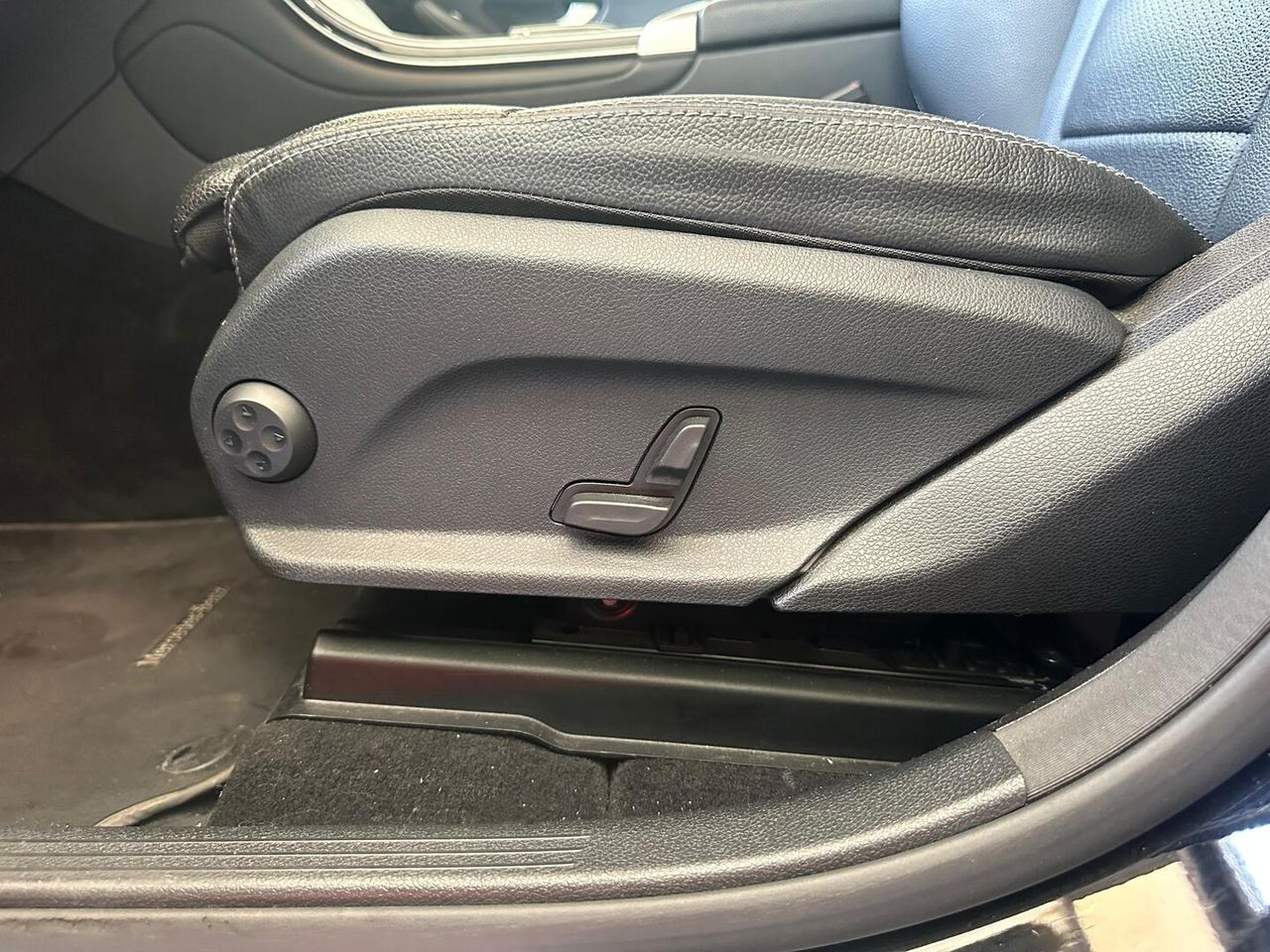 Mercedes Classe GLC 220 d 4matic Business Auto Led Camera Pelle