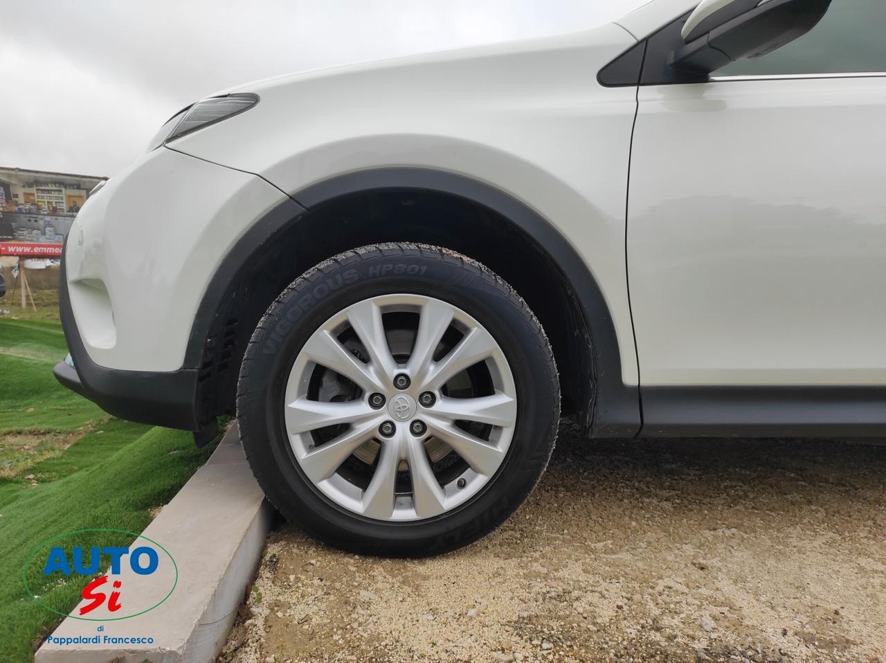 Toyota RAV 4 2.2 Diesel - 150cv 4WD