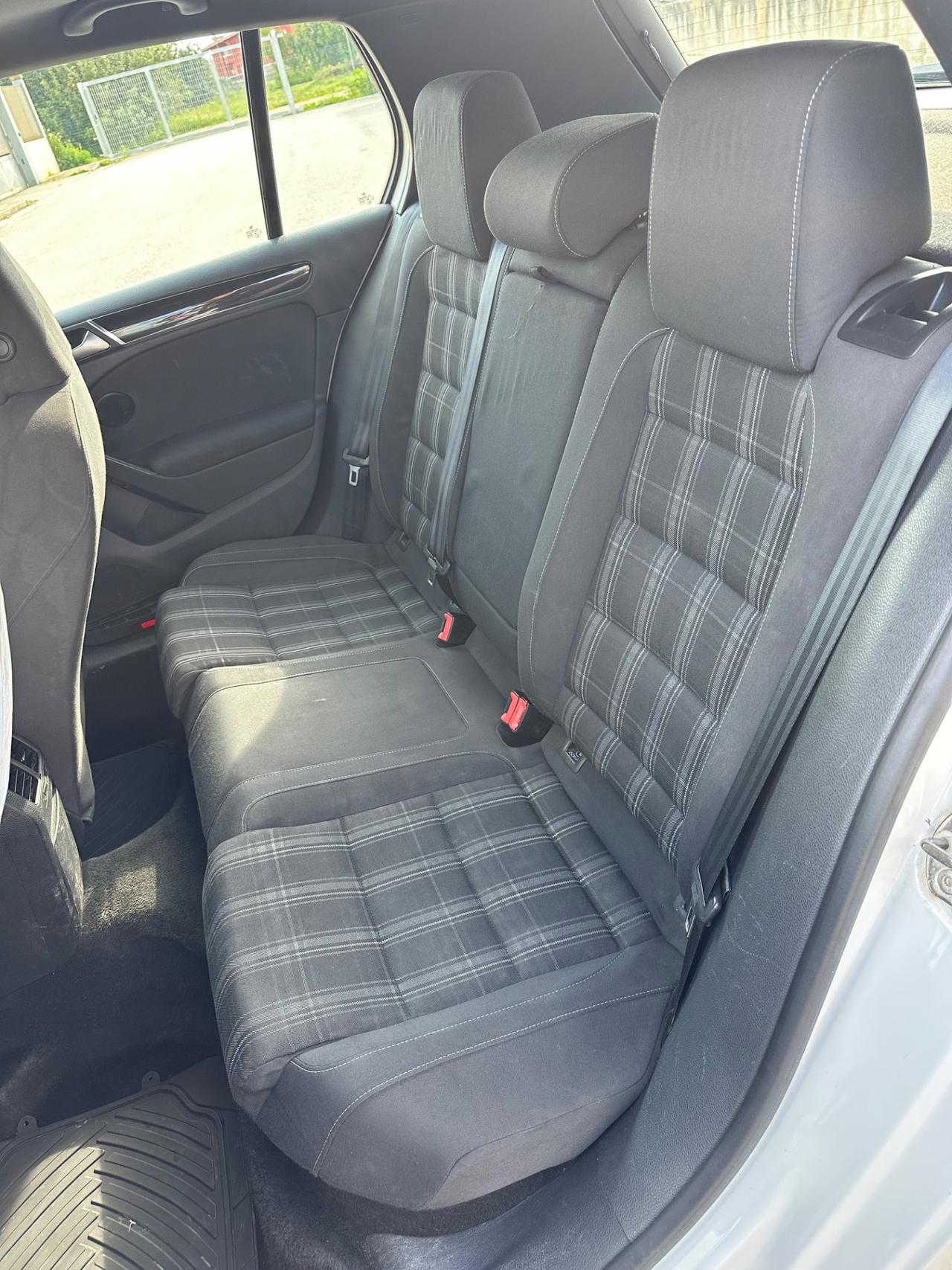 Volkswagen Golf GTD 2.0 TDI 170CV DSG