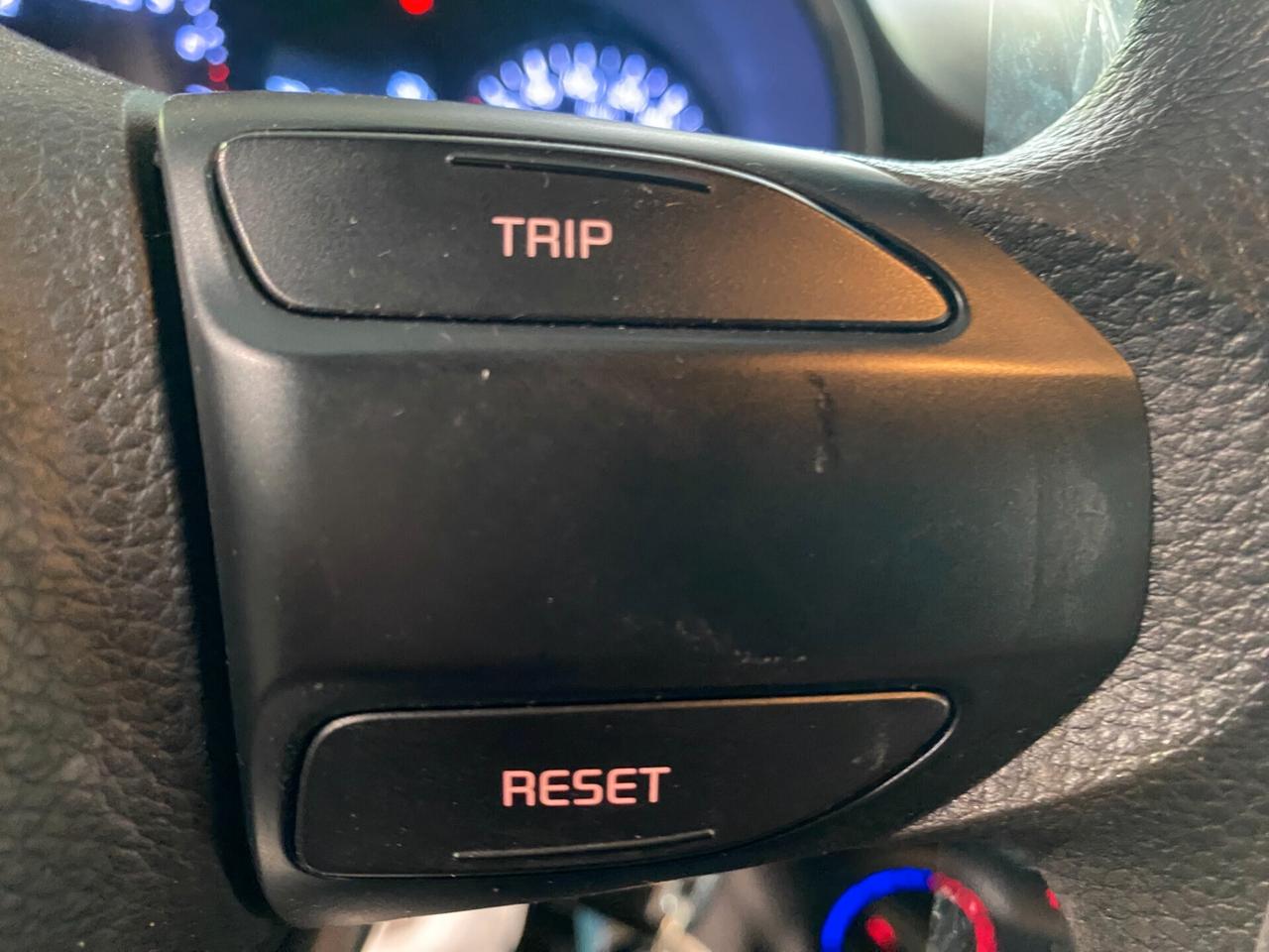 Kia Picanto 1.0 12V 5 porte Urban NEOPATENTATI