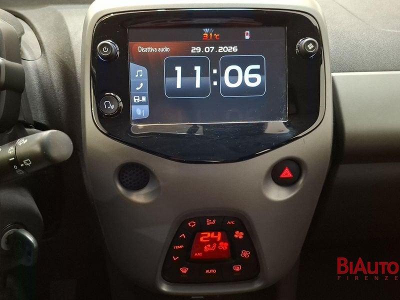 Toyota Aygo Aygo 5p 1.0 x-play 72cv