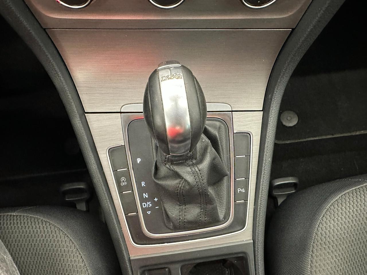 Volkswagen Golf 5p 1.6 110cv - AUTOMATICO-KM CERTIFICATI-PERMUTE