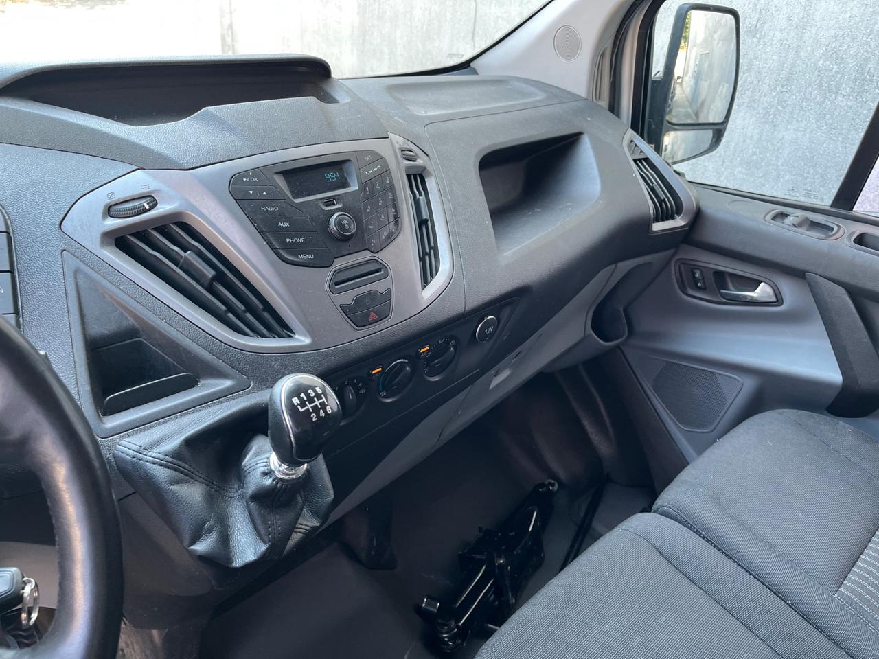 Ford Tourneo Custom Tourneo Custom 320 2.0 TDCi 130CV PC Trend