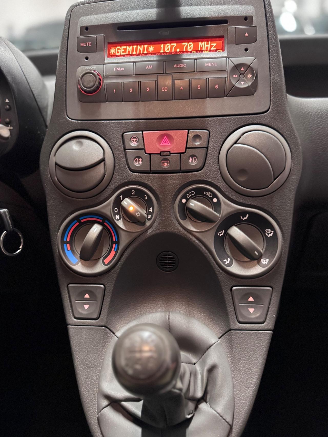Fiat Panda 1.4 Dynamic Natural Power Mamy 11 perfetta