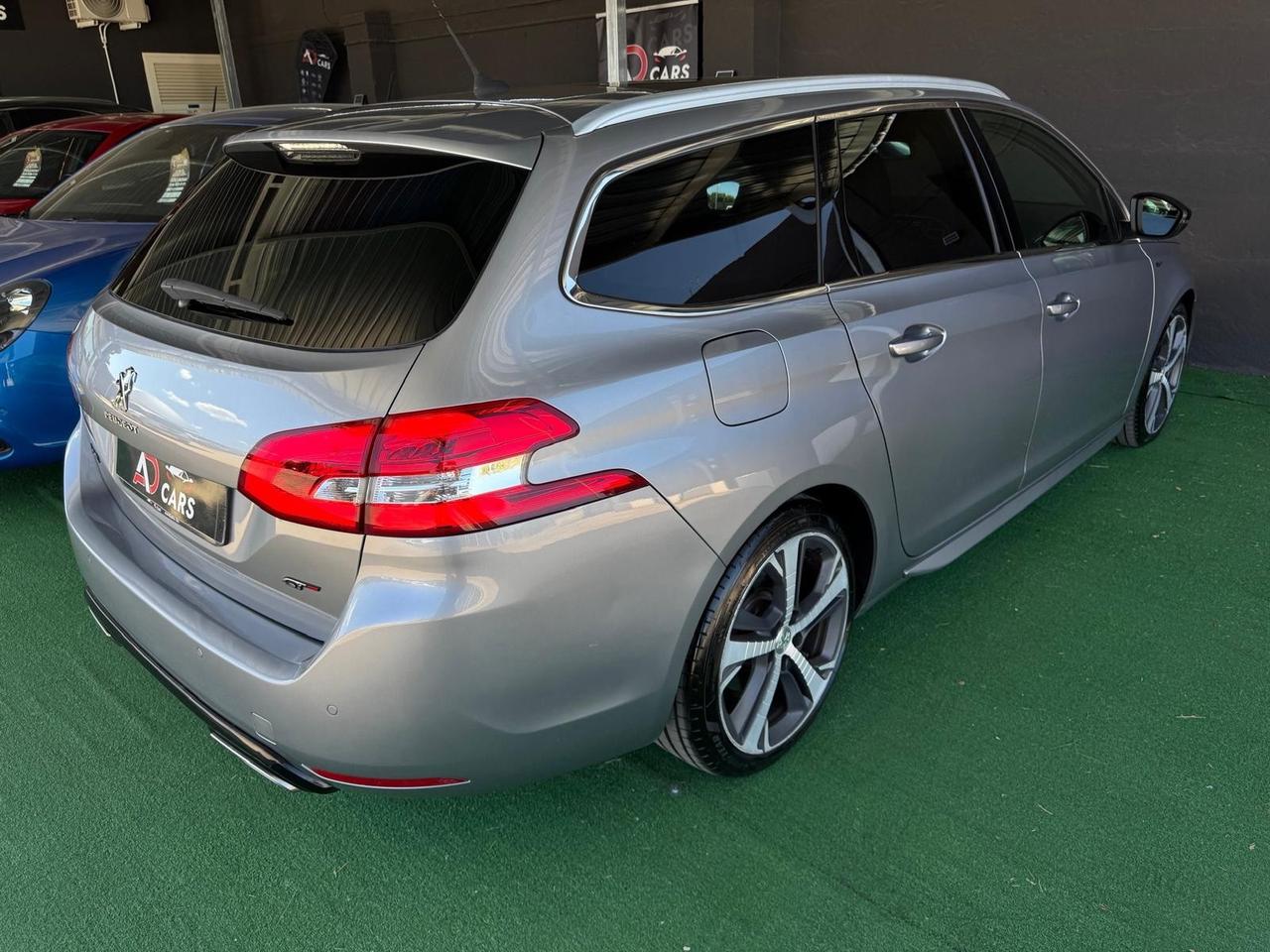 Peugeot 308 BlueHDi 180 S&S EAT8 SW GT