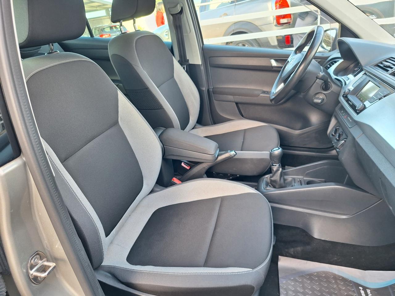 Skoda Fabia 1.0 MPI 75cv Ambition - 2015