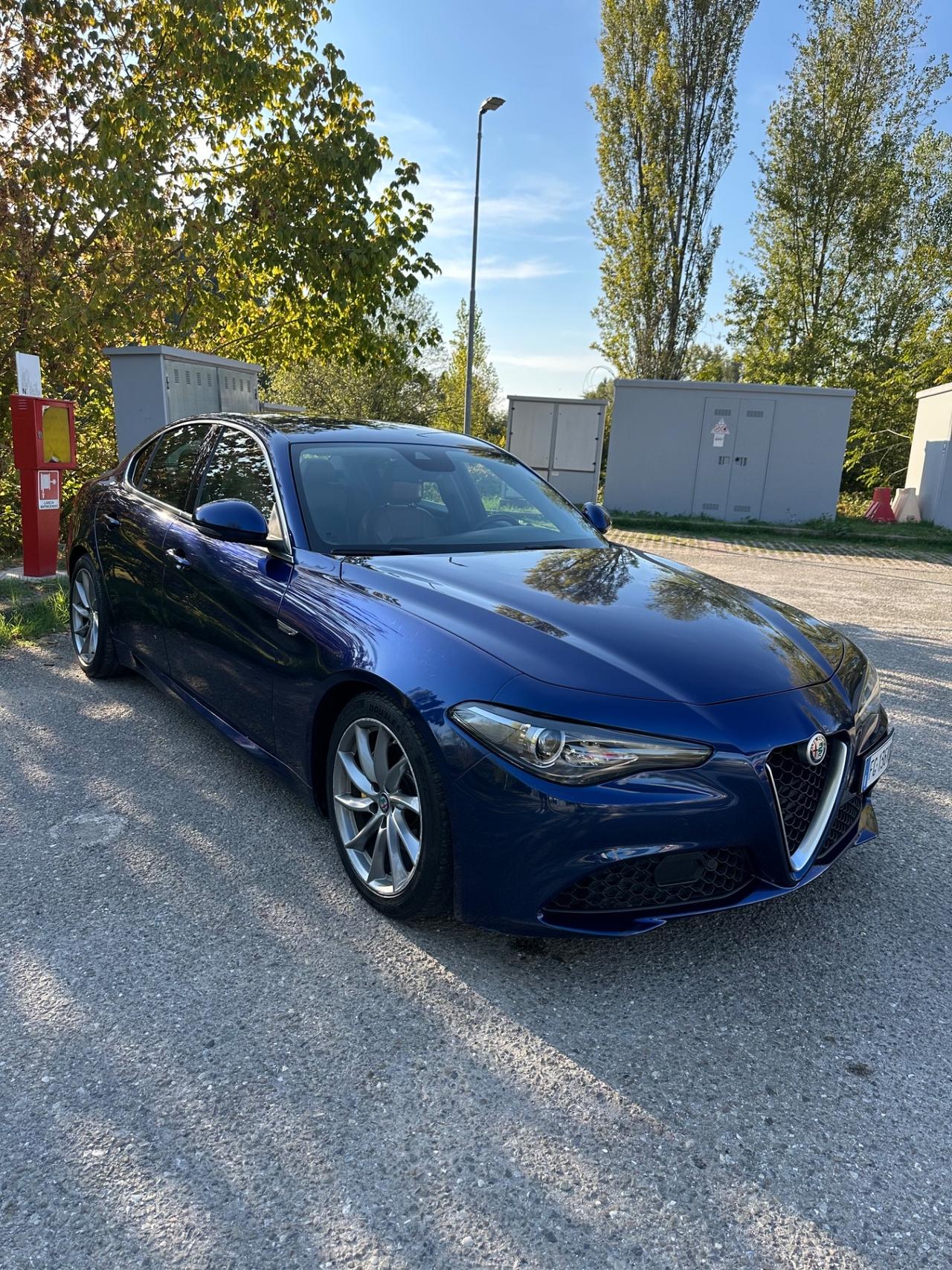 Alfa Romeo Giulia 2.2 Turbodiesel 180 CV Super