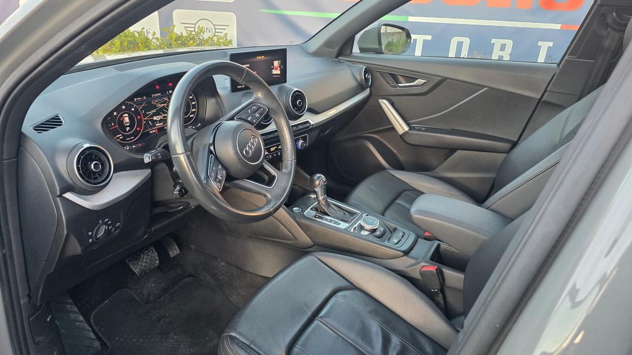 Audi Q2 30 TDI S tronic s-line Tetto