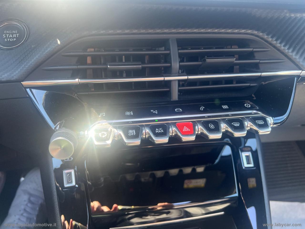 PEUGEOT 2008 BlueHDi 100 S&S GT Line