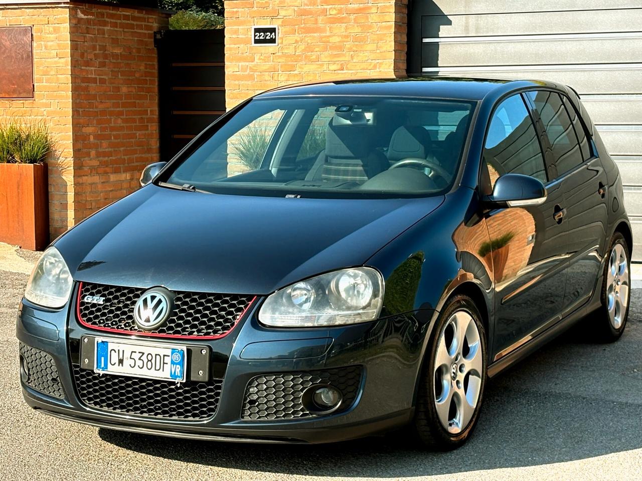 VW GOLF V 2.0 GTI aut. 200cv-Int.Scozzesi-2005