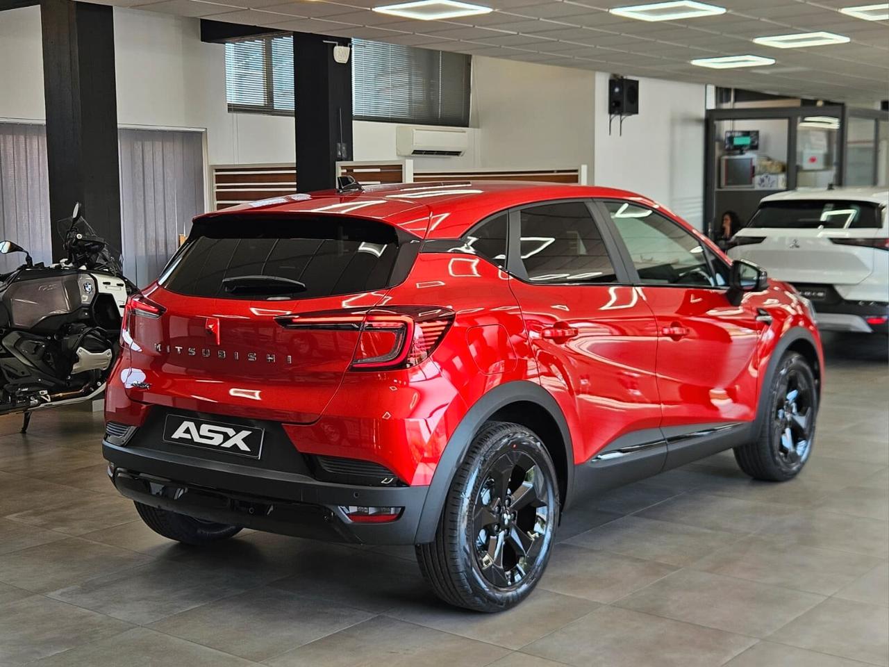 Mitsubishi ASX DISPONIBILE IN VARIE COLORAZIONI E ALLESTIMENTI - CONCESSIONARIO UFFICIALE