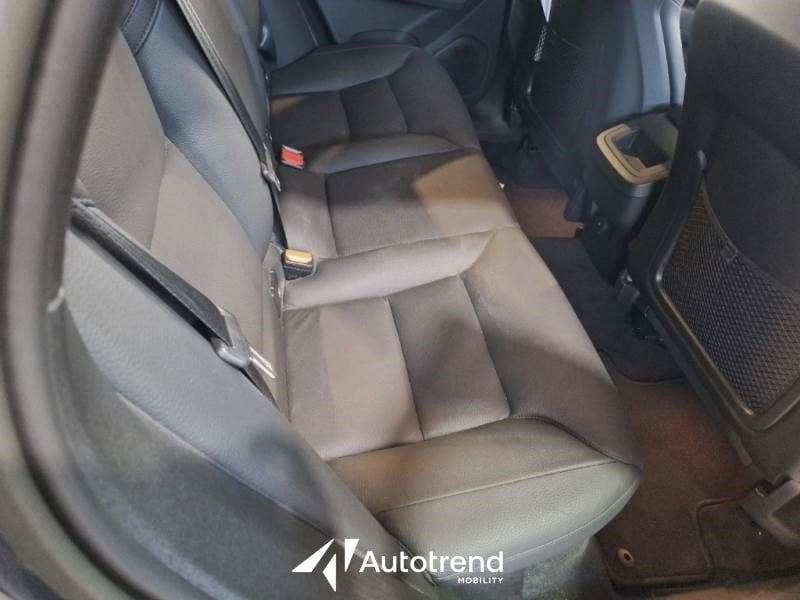 Volvo XC60 B4 197+14 CV AWD Automatica Mild Hybrid Diesel Plus Bright
