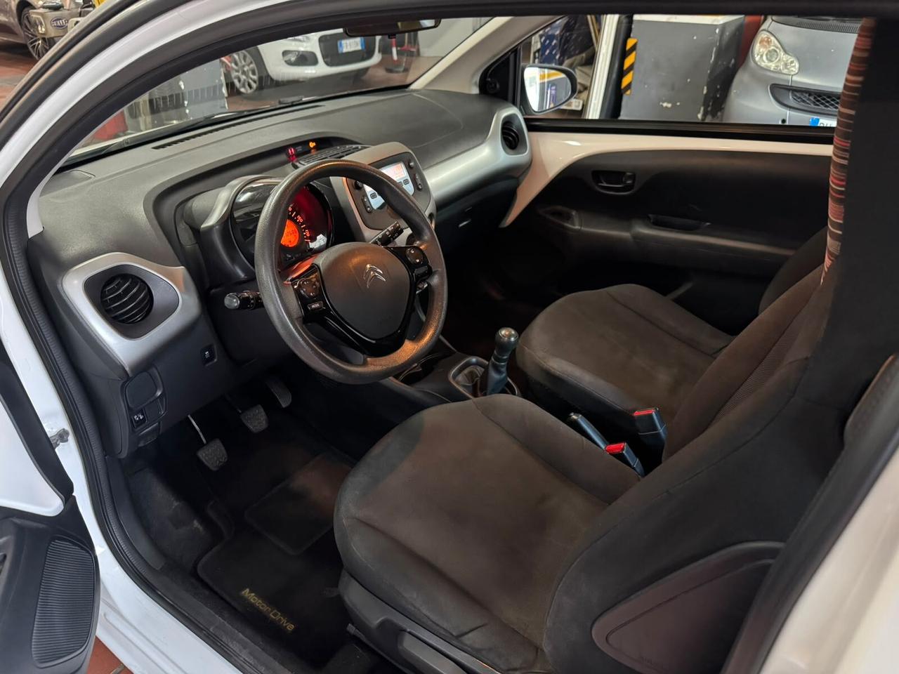 Citroen C1 VTi 68 3 porte Shine