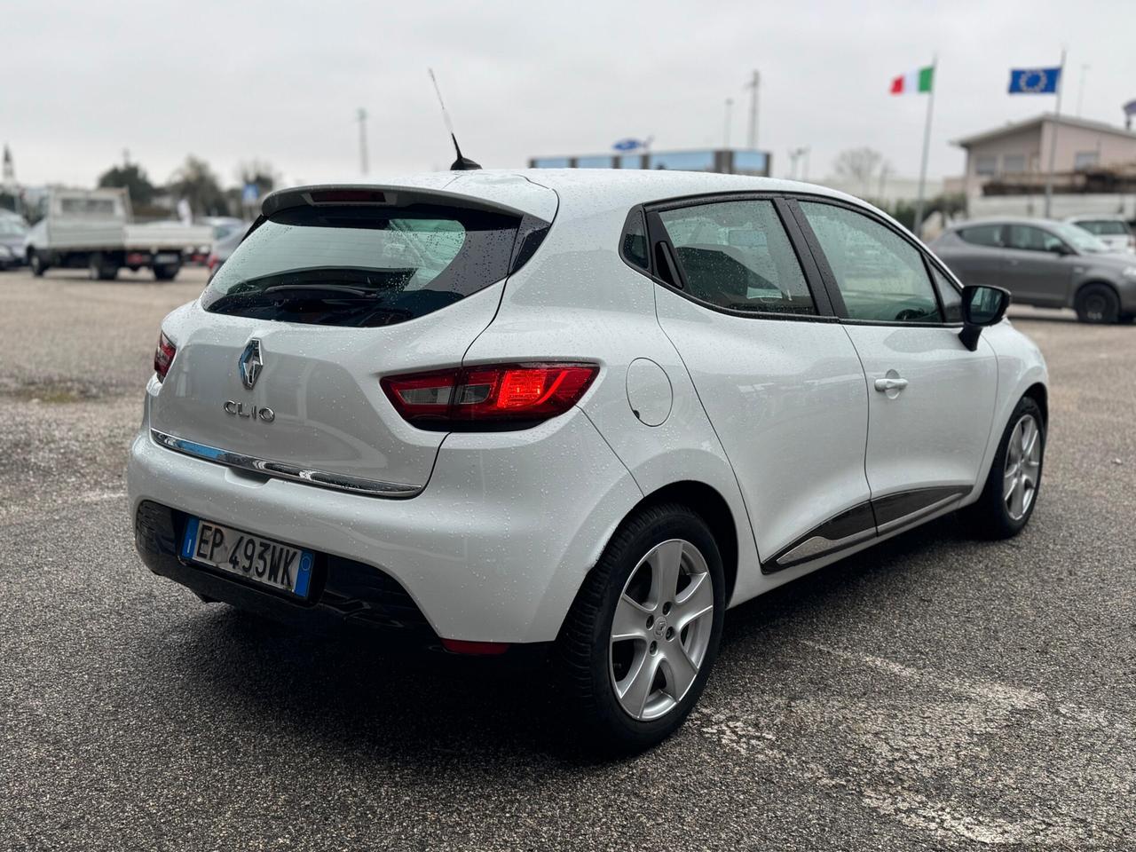 Renault Clio 1.2 75CV 5 porte Live