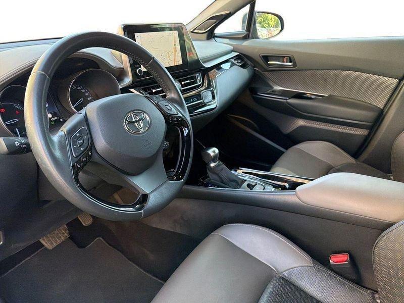 Toyota C-HR 1.8h Lounge e-cvt