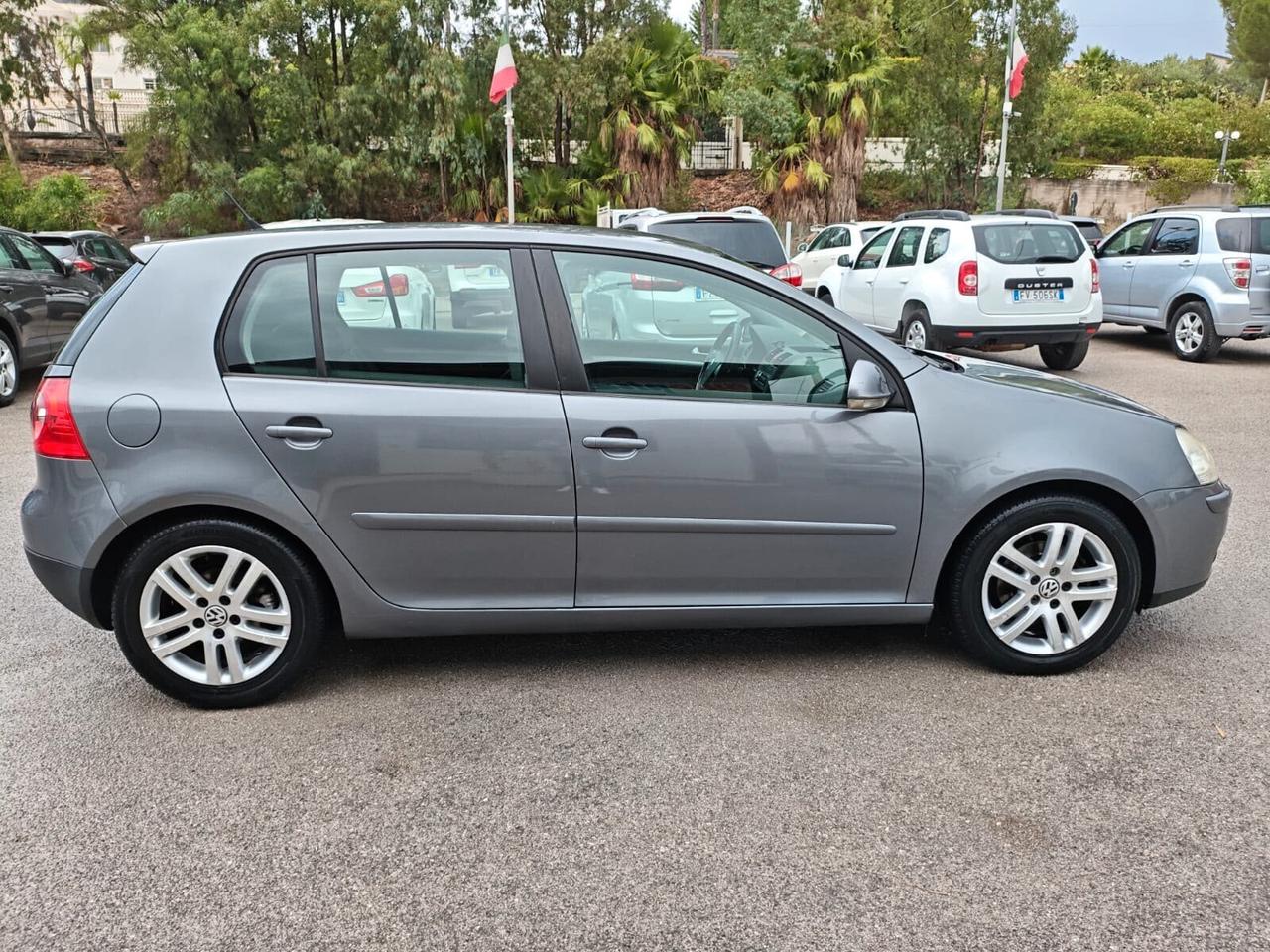 Volkswagen Golf 5 1.6 Benzina/Gpl 5p. Comfortline