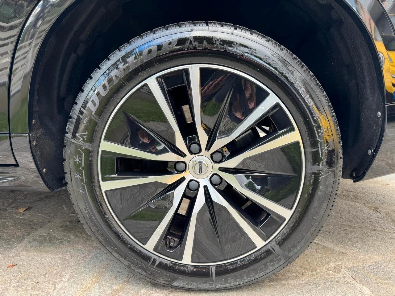 VOLVO XC90 B5 (d) AWD Geartronic 7 posti R-DESING