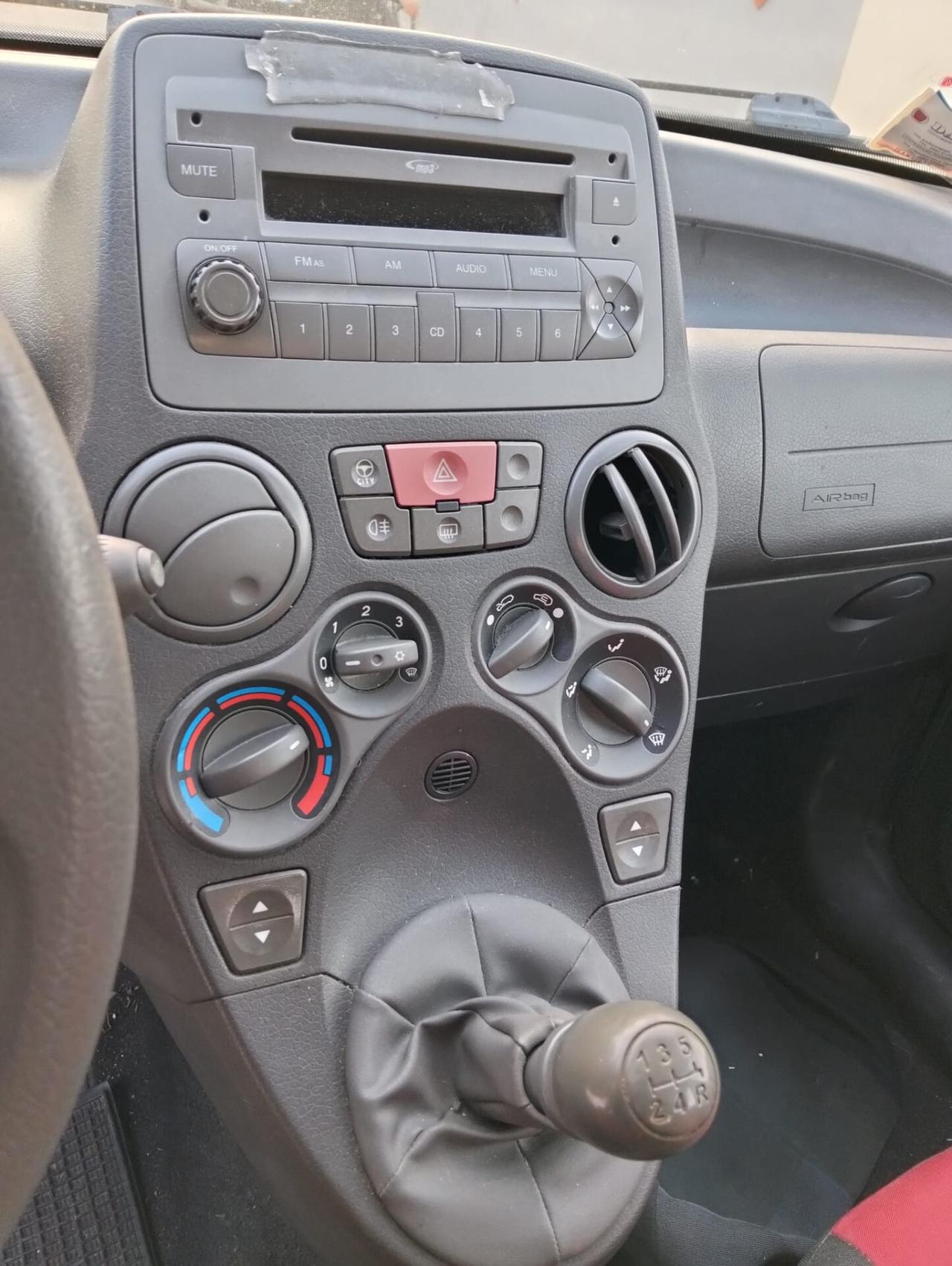 Fiat Panda 1.2 Climbing Natural Power 2009 SINISTRATA