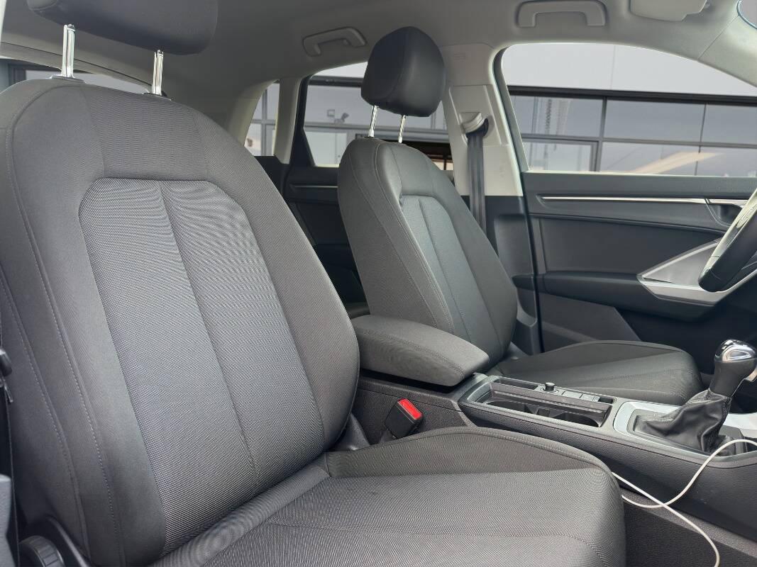 Audi Q3 35 2.0 tdi Business Plus AUTOM E CARPLAY