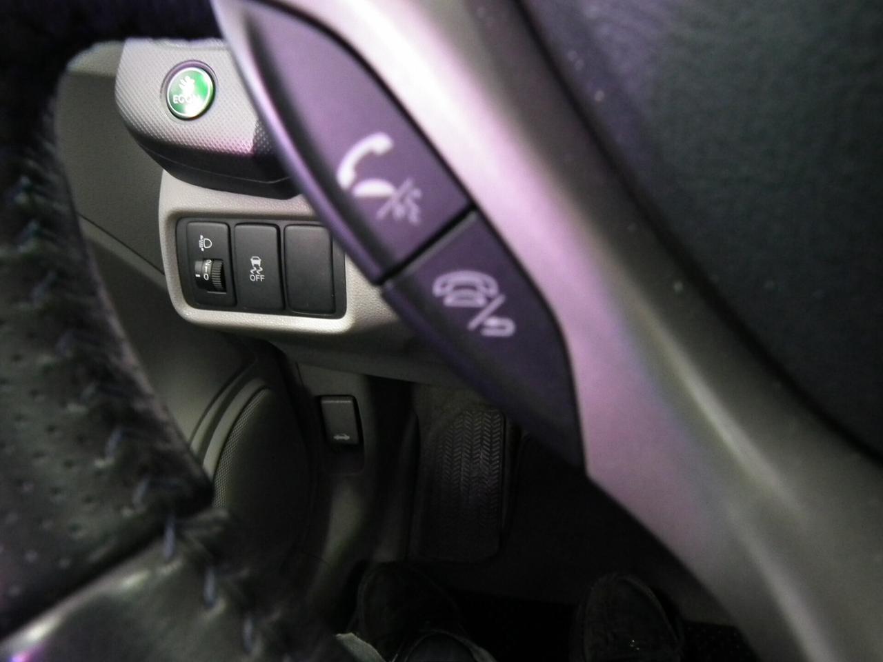 Honda Insight 1.3 Executive KM 91.000 ! EURO 5 ! AUTOMATICA ! CRUISE TELEFONO ADATTA ANCHE AI NEOPATENTATI !