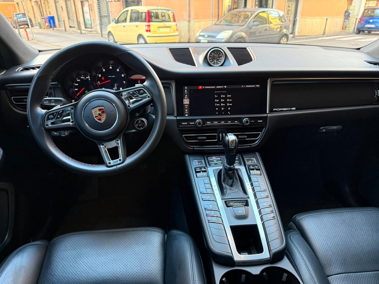 Porsche Macan 2.0 T 245cv no superbollo
