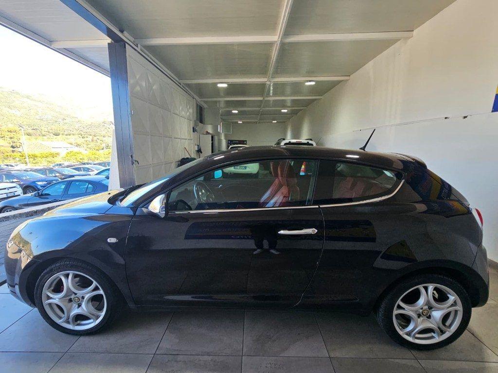 Alfa Romeo MiTo 1.6 JTDm 16V Distinctive Premium Pack
