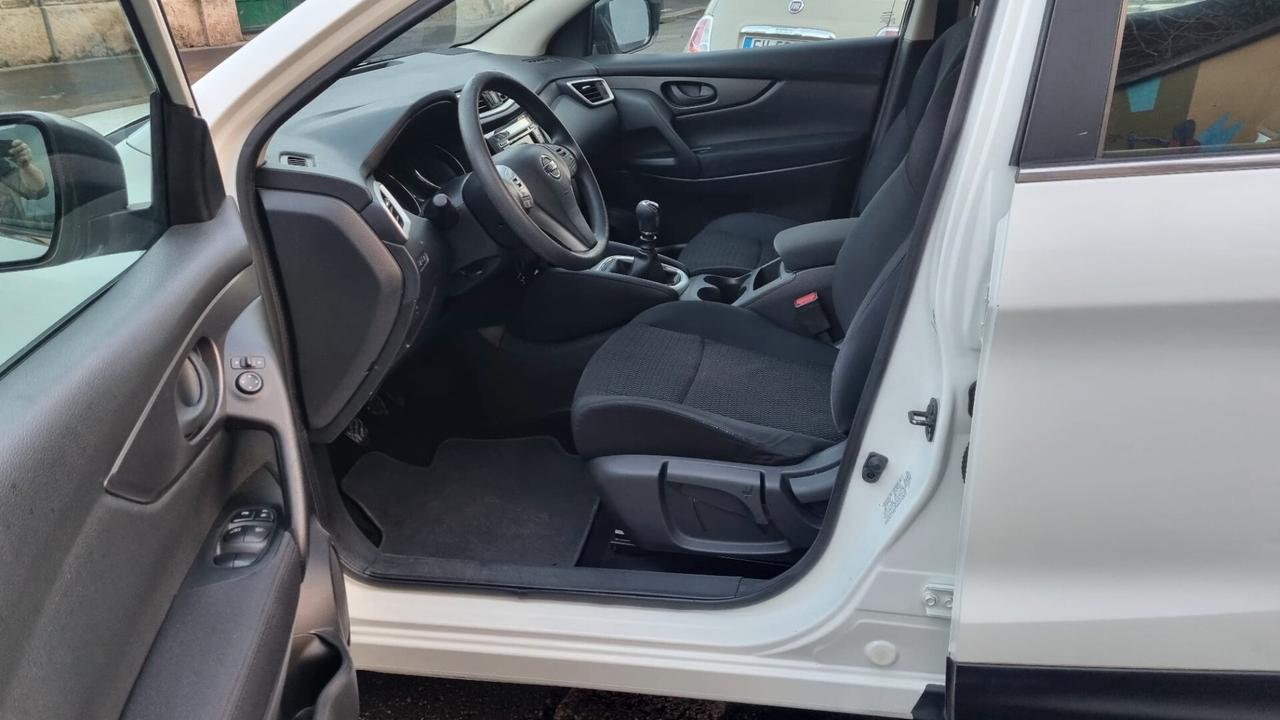 Nissan Qashqai 1.2 DIG-T Tekna