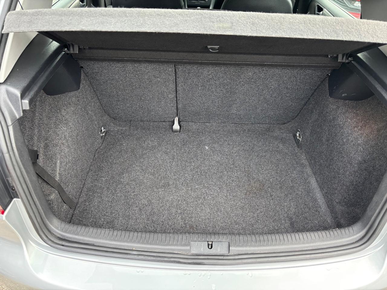 Volkswagen Golf 1.6 5p. Comfortline OK NEOPATENTATI