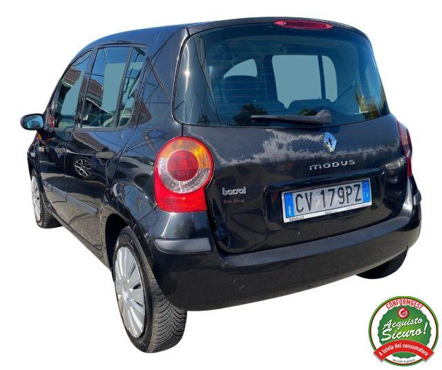 RENAULT Modus 1.2 16V Confort Dynamique