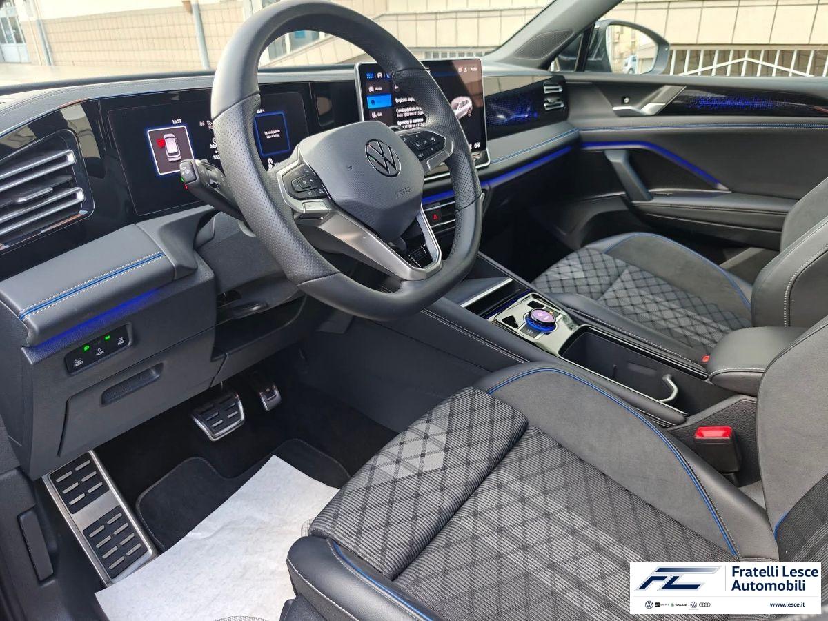 VOLKSWAGEN - Tiguan 2.0 tdi R-Line Plus 150cv dsg (Esposizione Piano Lago))