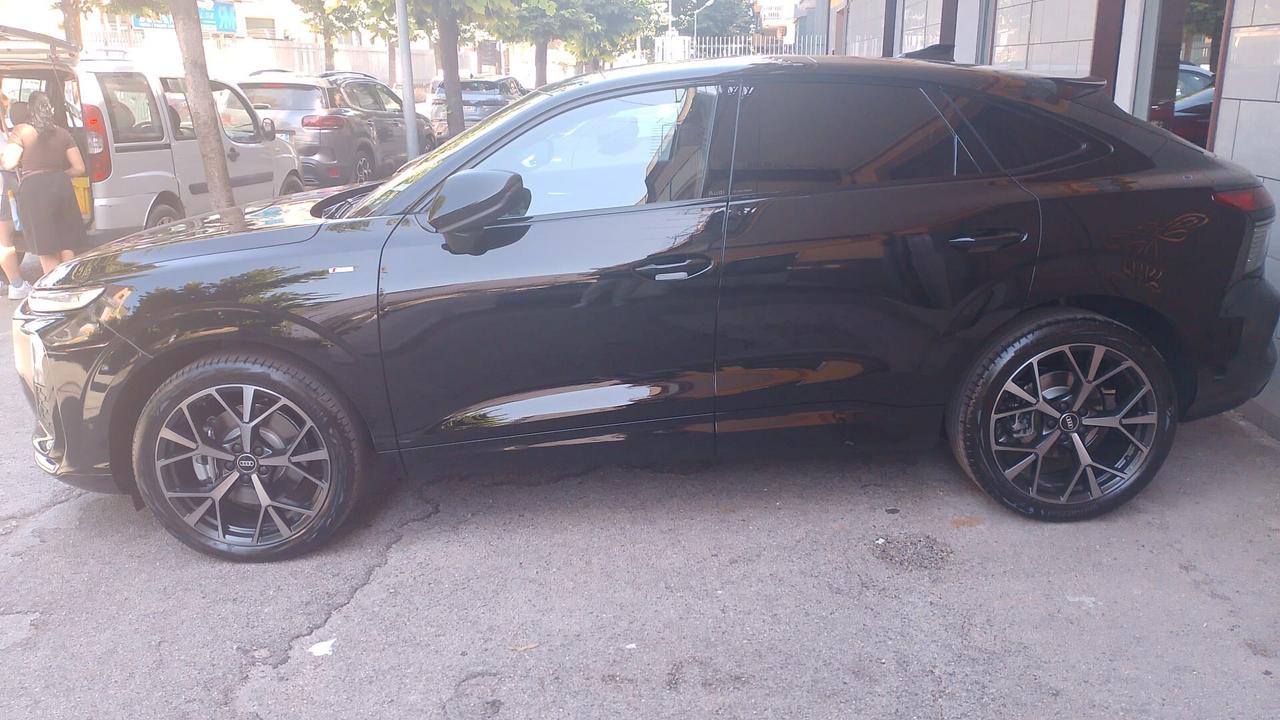 Audi Q3 SPB 35 TDI Stronic Sline edition