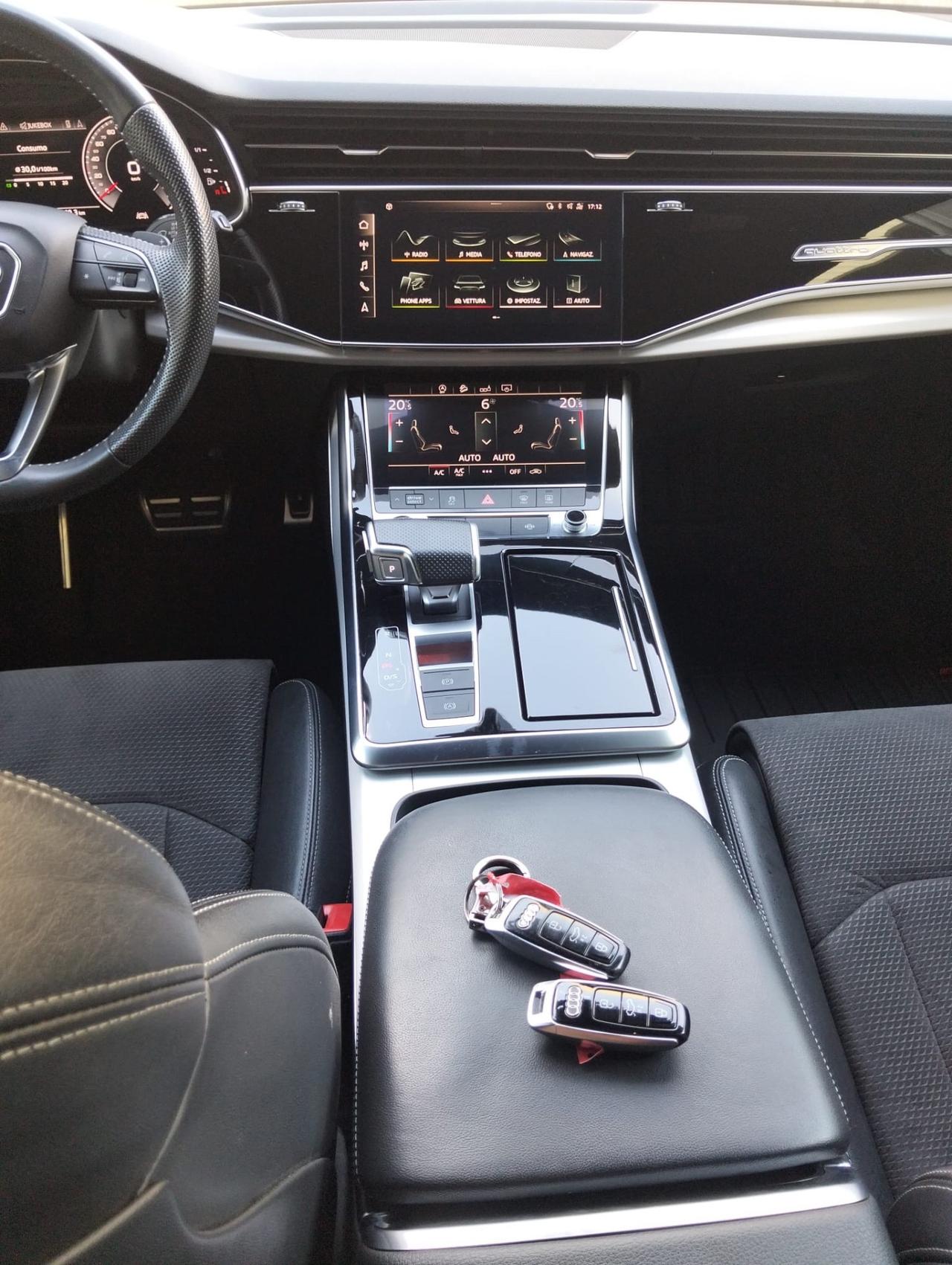 Audi Q8 45 TDI quattro tiptronic Sport