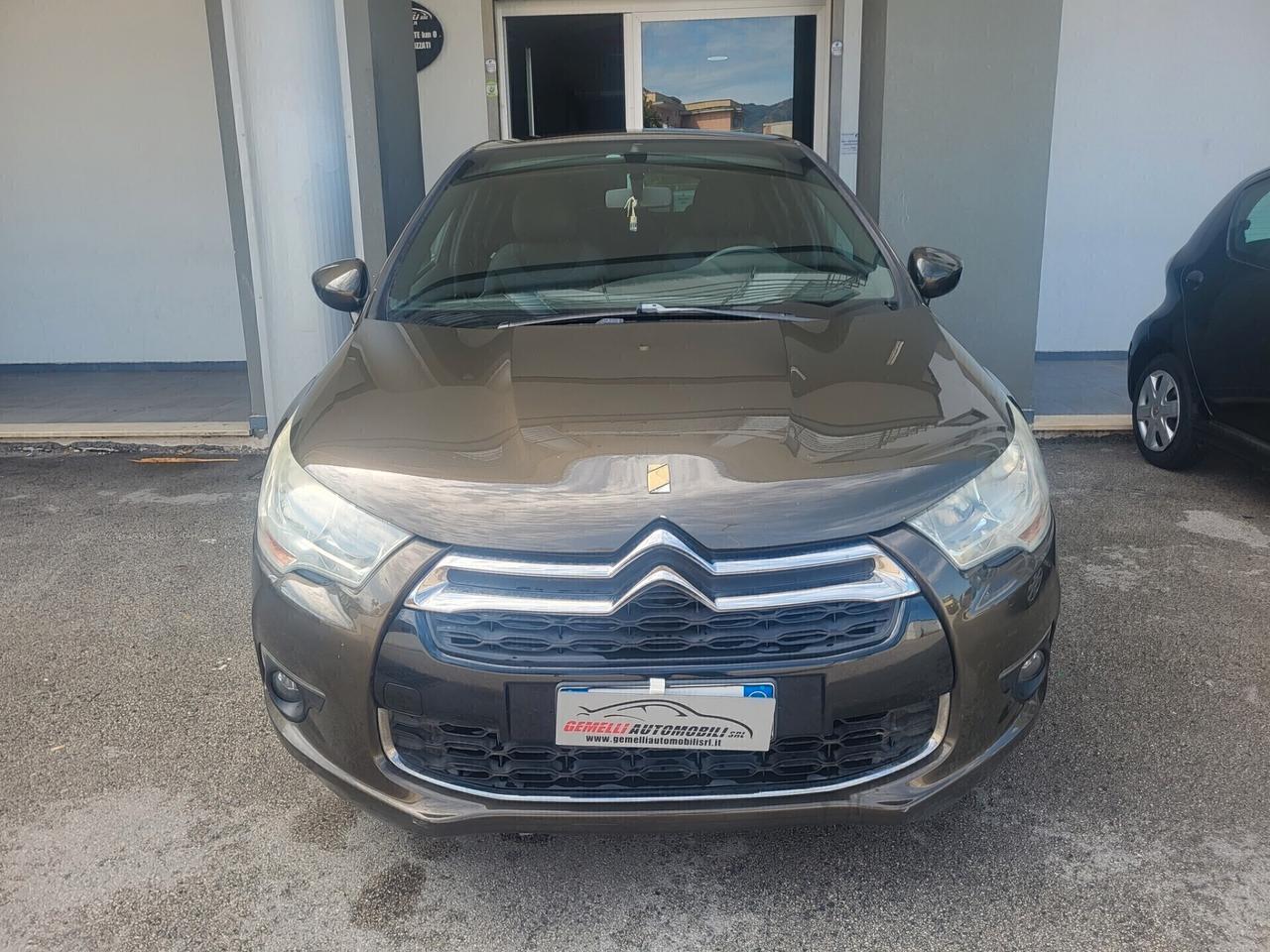Ds DS4 4 1.6 e-HDi 110 airdream 05/2012 km 238000
