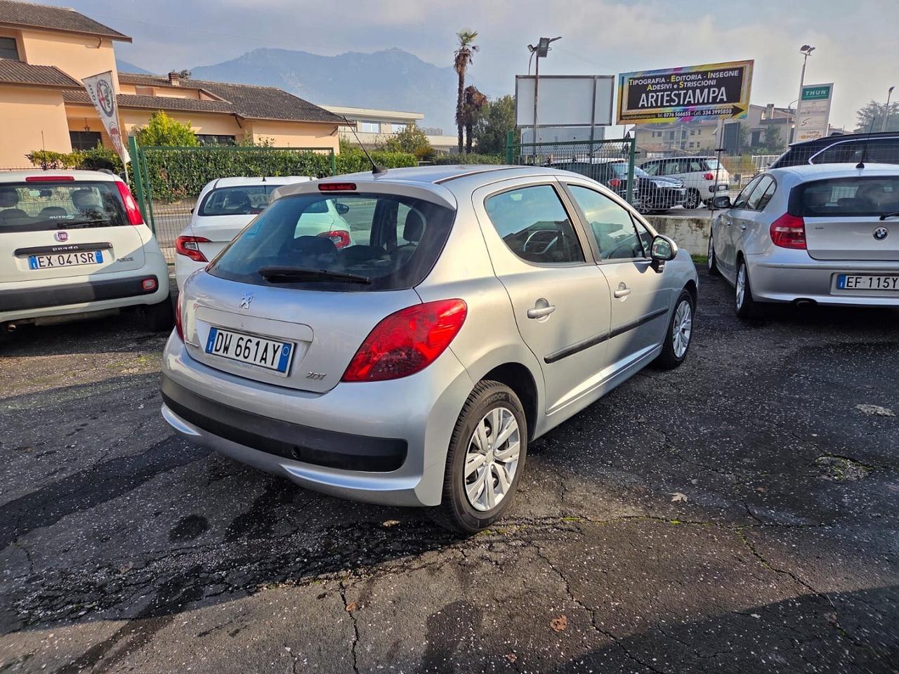 PEUGEOT 207 1.4 HDI 70 CV 50 KW OK NEOPATE-2009