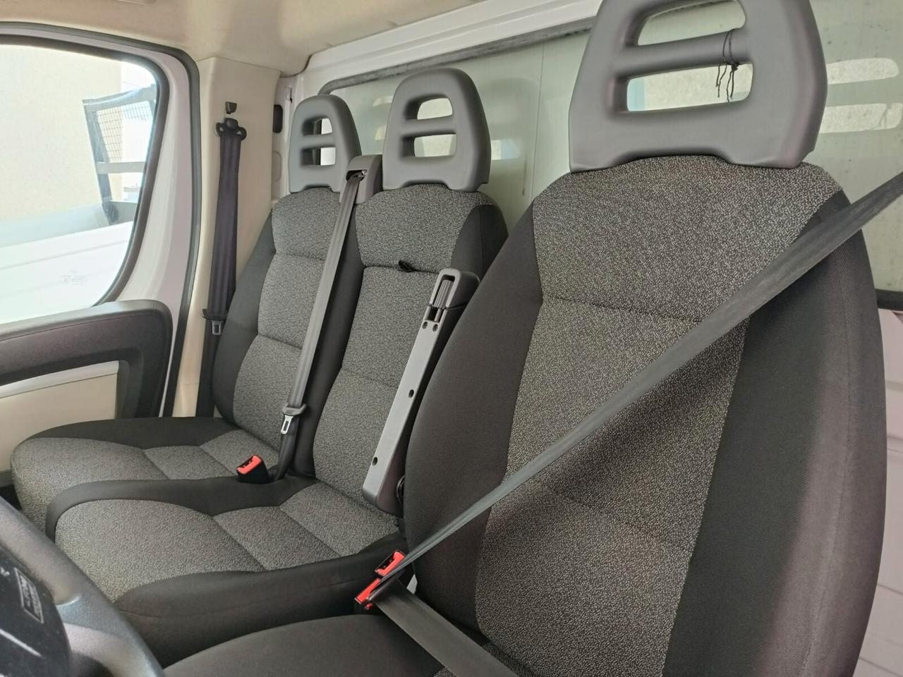 Fiat Ducato MAXI FURGONE BOX CON SPONDA