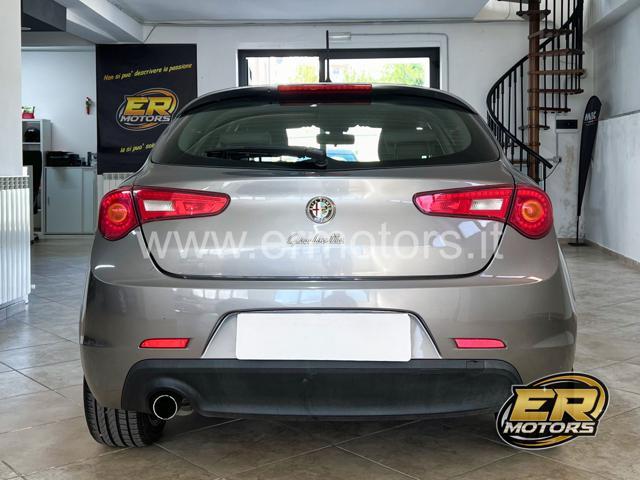 ALFA ROMEO Giulietta 1.6 JTDm-2 105 CV Distinctive