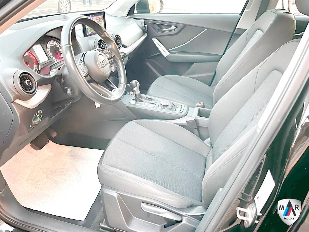 Audi Q2 30 TFSI S tronic Business