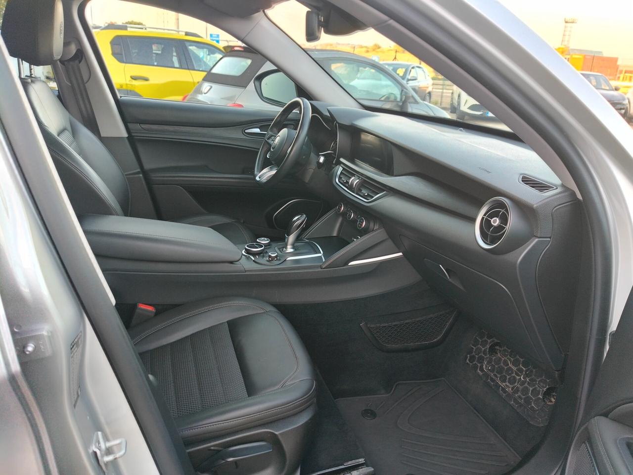 Alfa Romeo Stelvio 2.2 Turbodiesel 210 CV AT8 Q4 Executive
