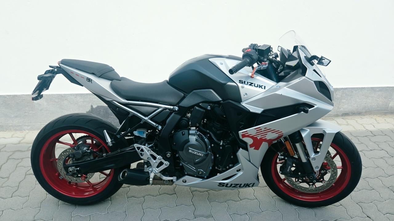 Suzuki GSX-8R X8R ABS EURO 5 +