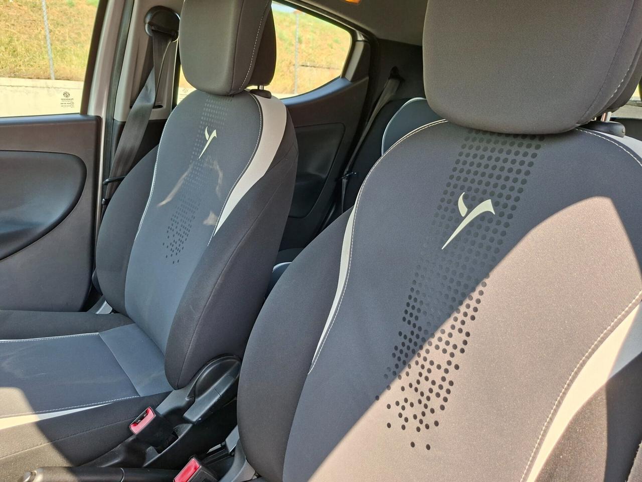 Lancia Ypsilon 1.3 MJT 16V 95 CV 5 porte S&S Elefantino