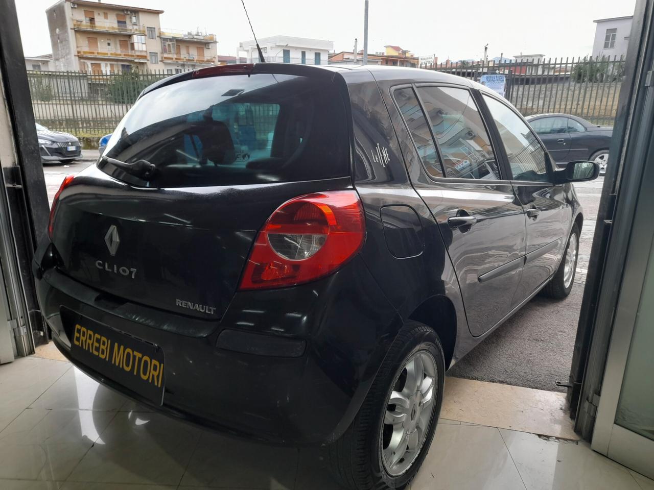 Renault Clio 1.2 5 porte Le Iene